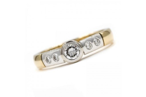 Ring mit 5 Brillanten Diamanten 0,30 ct. in 14 Kt. 585 Gold Damen Gr. 54