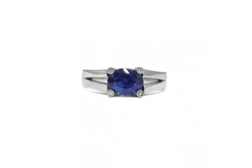 Ring mit Safir und 4 Brillanten Diamanten 0,02 ct. in 18 Kt. 750 Gold Gr. 58