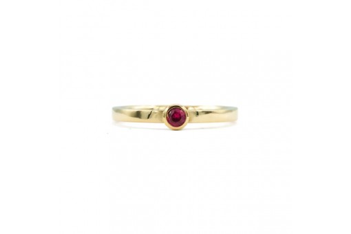 Ring mit Rubin Solitär 0,12 ct. in 14 Kt 585 Gelbgold Gr. 52