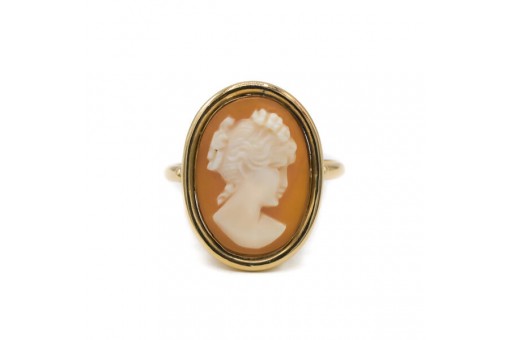 Ring mit Muschelgemme Kamee antik in 18 Kt. 750 Gelbgold Gr. 56